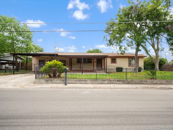 2714 Kaiser Dr, San Antonio, TX 78222