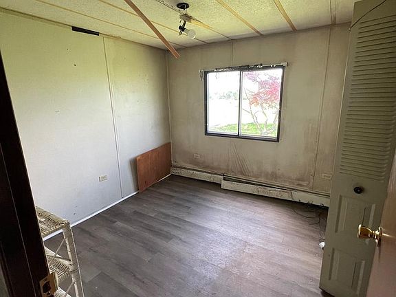 5th image of 2318 Rockvale Rd