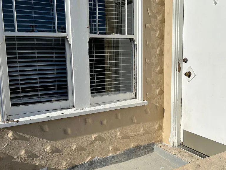 500 Templeton Ave — Photo 18