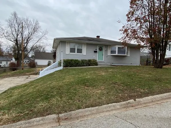 1017 Magnolia St W, Excelsior Springs, MO 64024