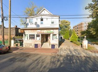 113 Throckmorton St #5 & 9, Freehold, NJ 07728