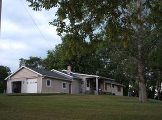 406 E Closson Rd, Roaring Spring, PA 16673