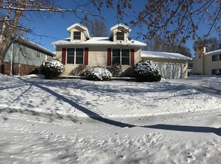 509 Meadow Run Dr SW, Rochester, MN 55902