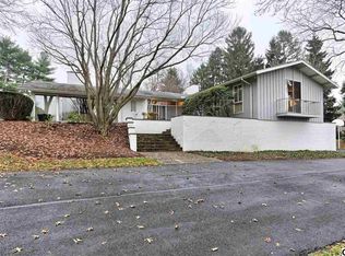 1609 Appletree Rd, Harrisburg, PA 17110