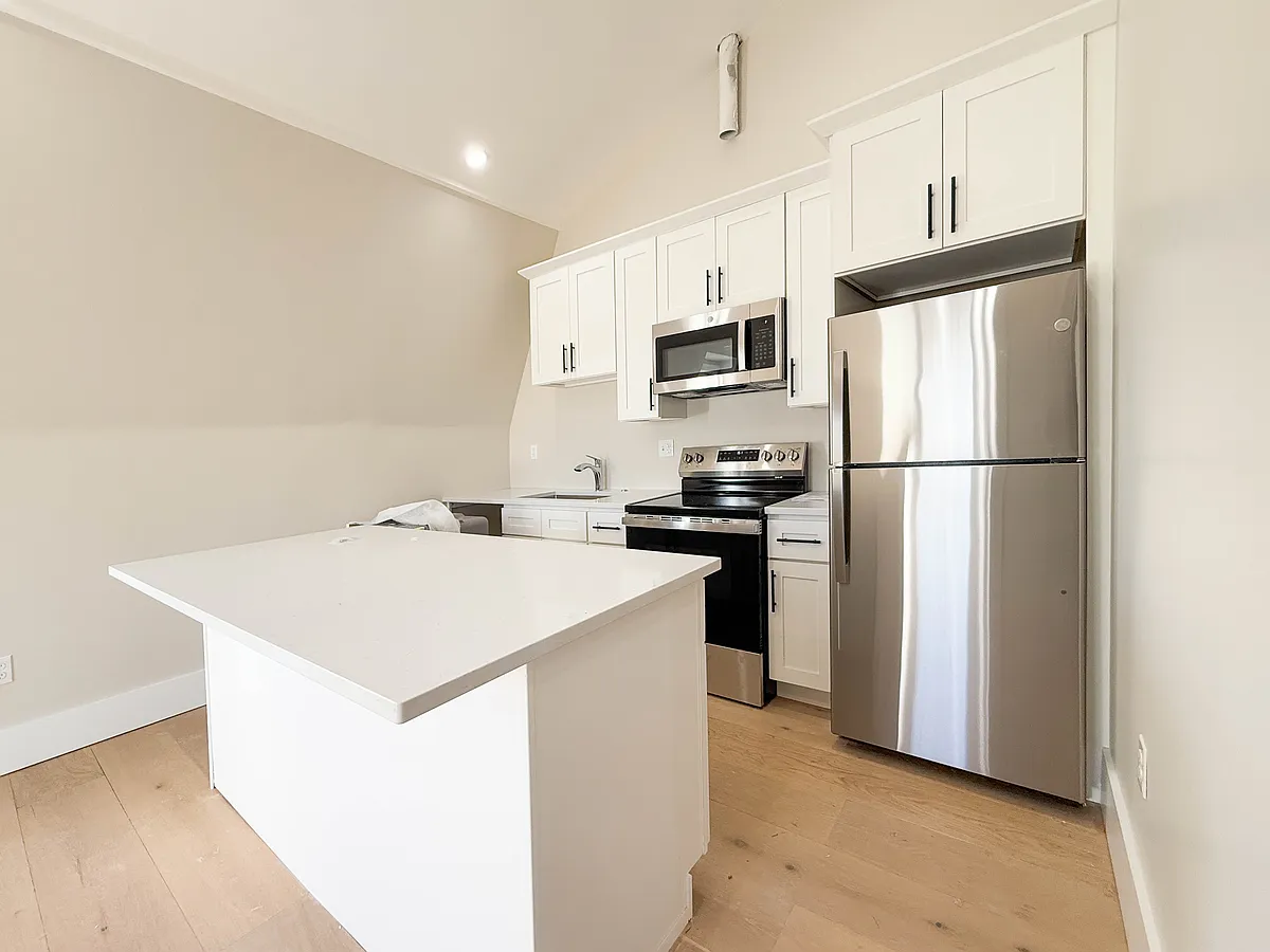 19 Maida Terrace - Kitchen - 19 Maida Ter #302A