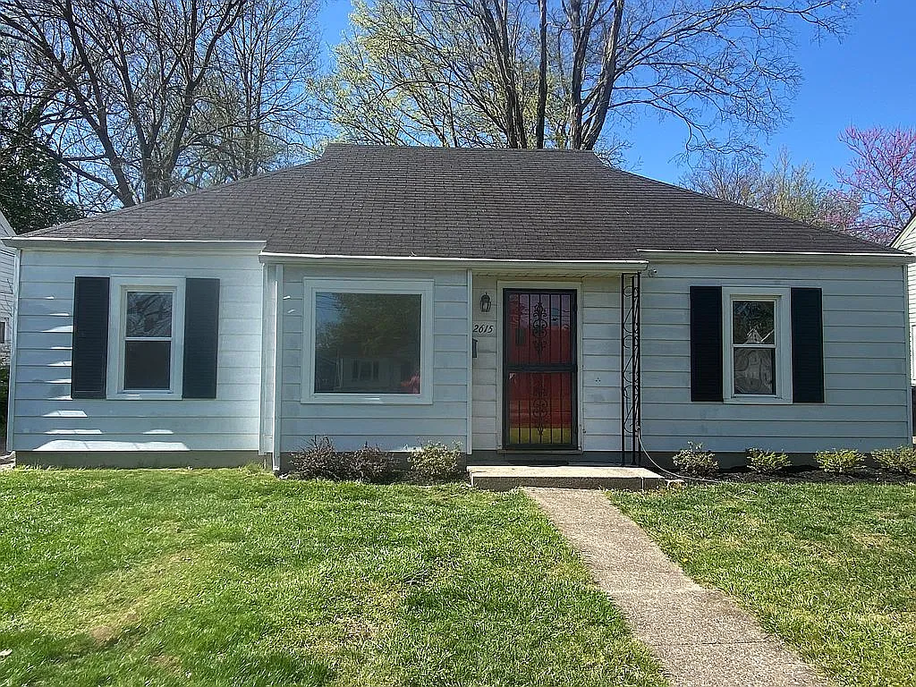 2615 Alanmede Rd photo 1