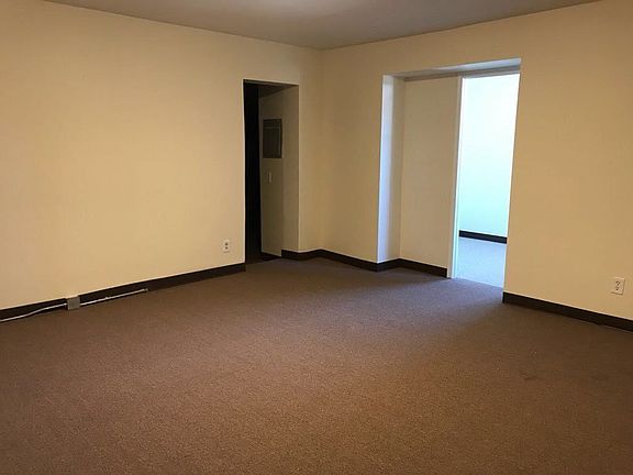 3rd image of 3214 Steinway St APT 1B