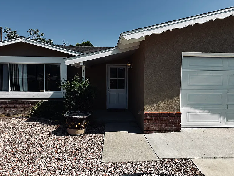 4191 Eve Rd — Photo 2