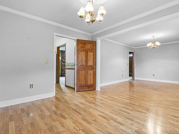 4th image of 161 Circle H Woods Rd