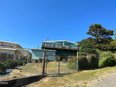 1904 NE 74th St, Lincoln City, OR, 97367