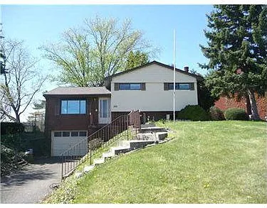 606 Pikeview Dr photo 1