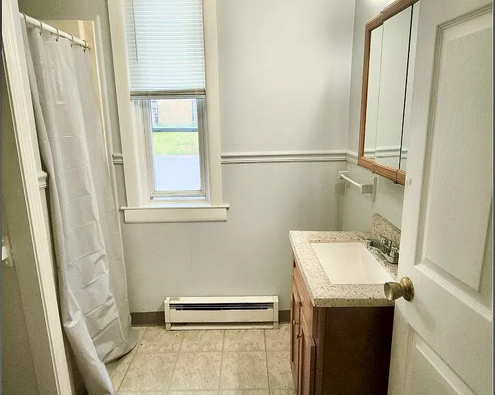 79 Hamlet Avenue — Photo 6