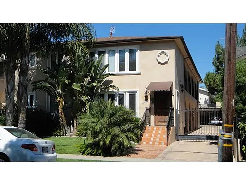 1752 N Alexandria Ave Photo 1