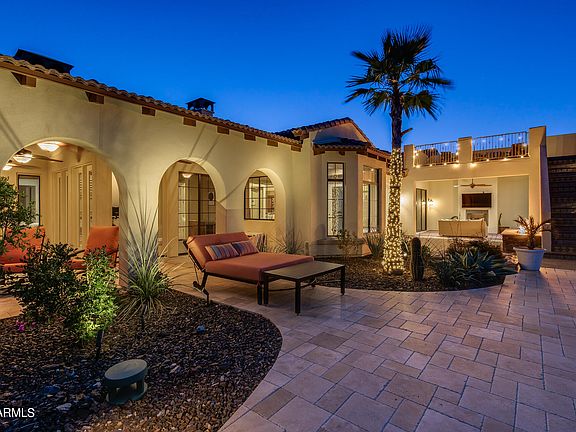 4th image of 8337 W El Cortez Pl