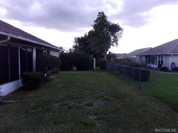 2nd image of 4240 N Stanwyck Ter