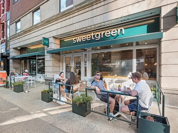 140 West 69th Street image 19 of 22