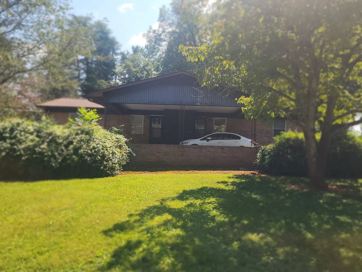 Left Side of Duplex — Photo 2