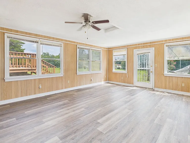 11625 Reedy Branch Rd — Photo 25