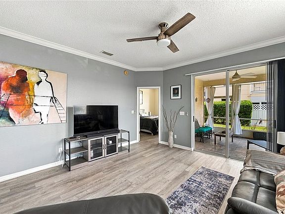 5th image of 1050 STARKEY ROAD #709