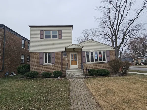 1002 E Oak Ave, La Grange Park, IL 60526