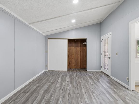 2nd image of 353 Millpond Dr #353