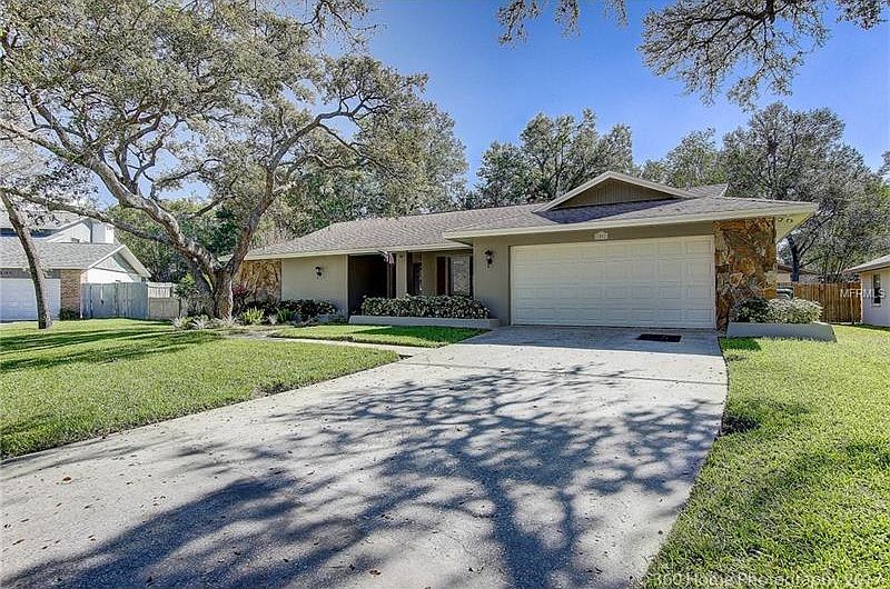 1st image of 1482 Treetop Dr