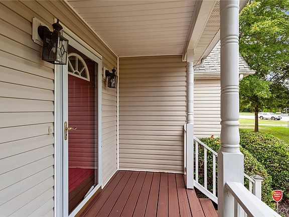 4th image of 4406 Pheasant Cir