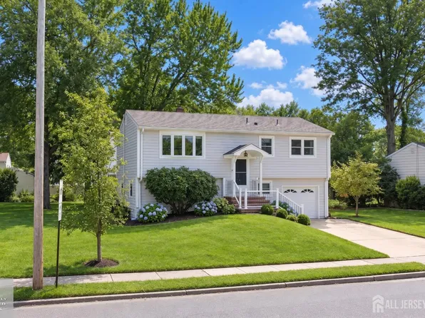 389 Durham Ave, Edison, NJ 08817