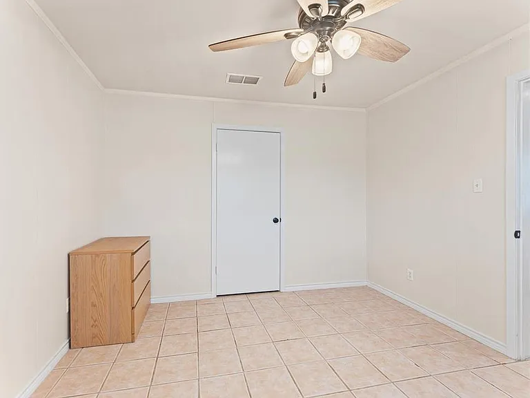 510 Overlook Dr — Photo 15