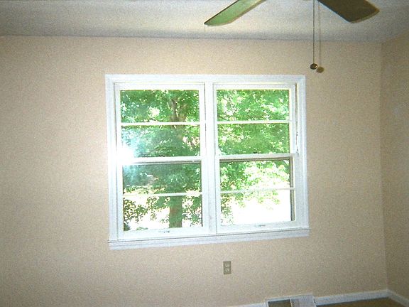 5th image of 42 Tamwood Cir