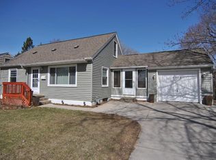 6500 Cedar Lake Rd S, Minneapolis, MN 55426