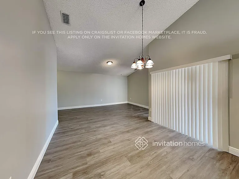 3350 NW 78th Ave — Photo 8