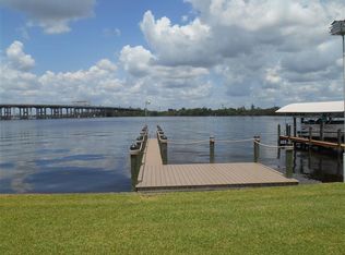316 Shoreland Drive, Fort Myers, FL 33905