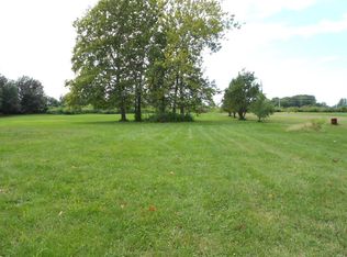 7018 Humbert Rd, Godfrey, IL 62035