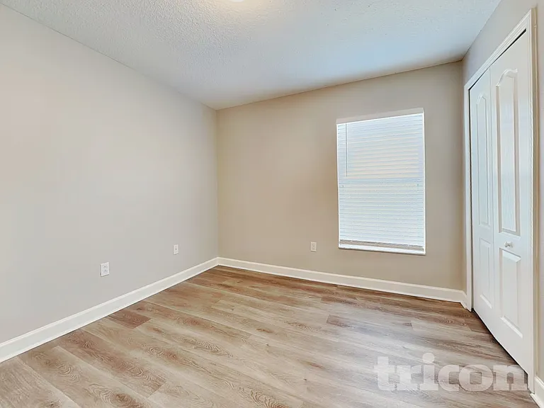 13806 Newport Shores Dr — Photo 9