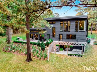 8650 6 Mile Rd NE, Rockford, MI 49341