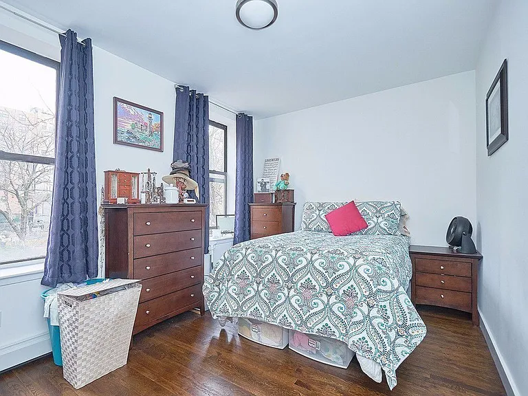 302 Manhattan Ave #2G — Photo 7