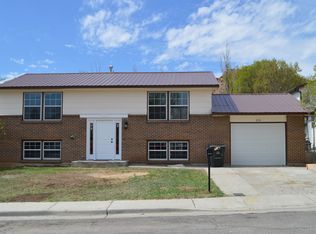 250 Elm St, Green River, WY 82935