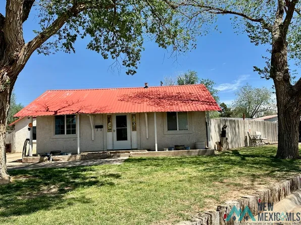 1017 S Avenue A, Portales, NM 88130