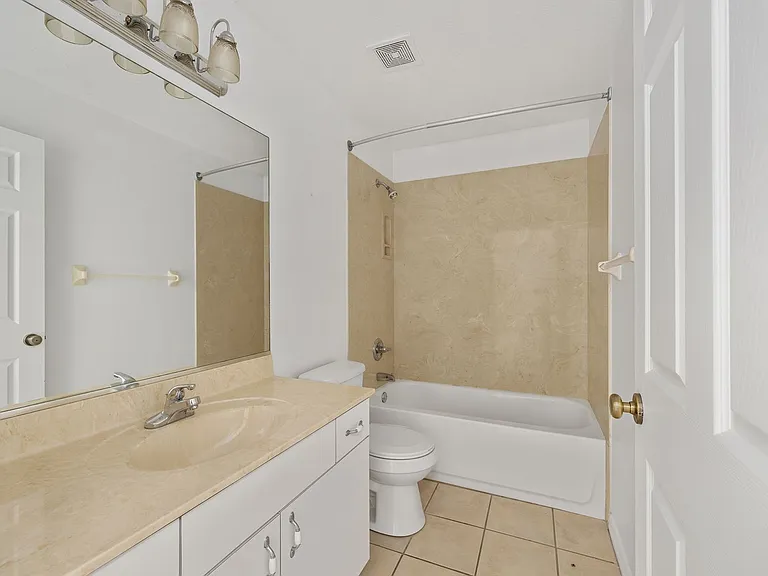 13055 SW 76th Ct — Photo 9