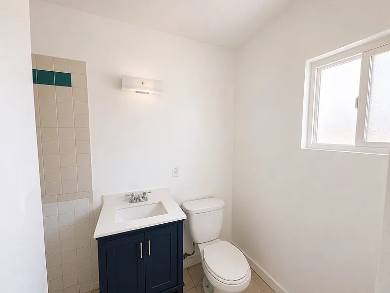 1829 Loma Vista St #1829 — Photo 4