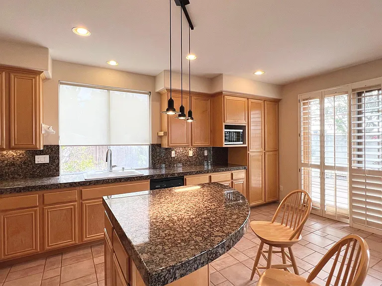 12214 Candy Rose Ct — Photo 15