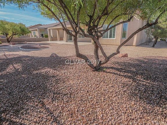4th image of 2078 Sawtooth Mountain Dr