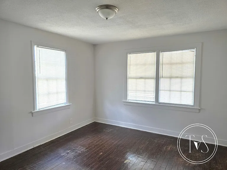3708 Montgomery St — Photo 12