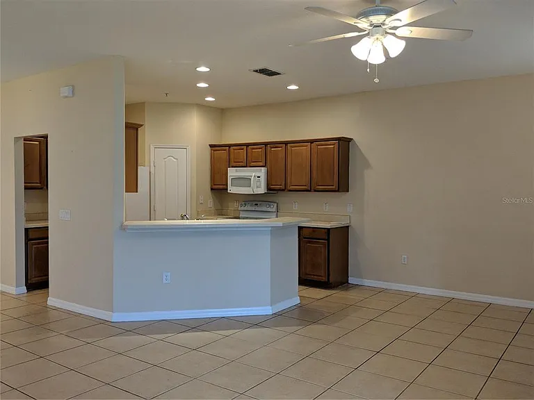6512 S Goldenrod Rd #C — Photo 4