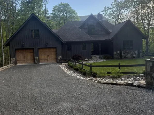 510 Boiling Springs Rd, Sapphire, NC 28774