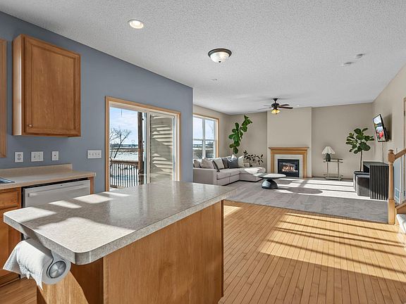 4th image of 10305 41st Pl NE