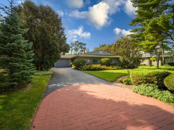 2223 Walters Ave, Northbrook, IL 60062