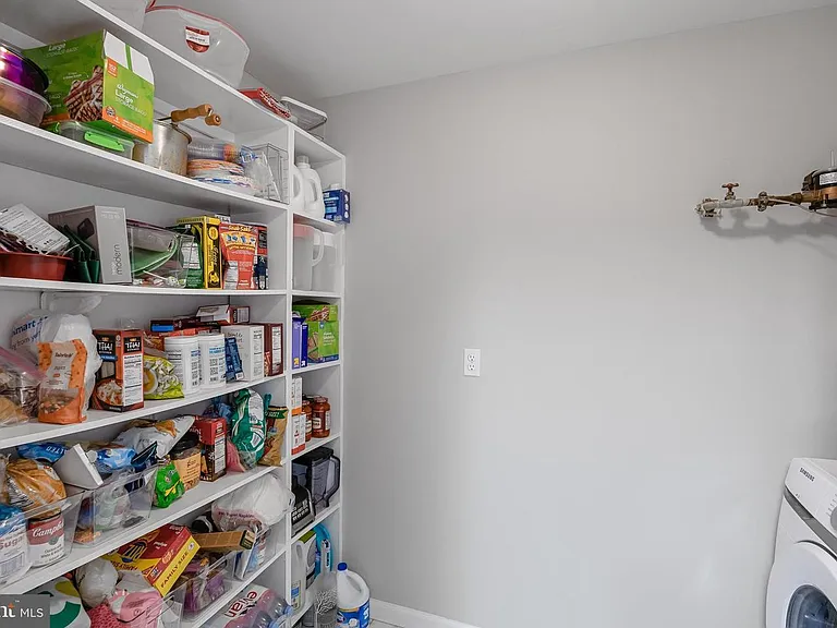 23 W Bluebell Ln #A — Photo 9