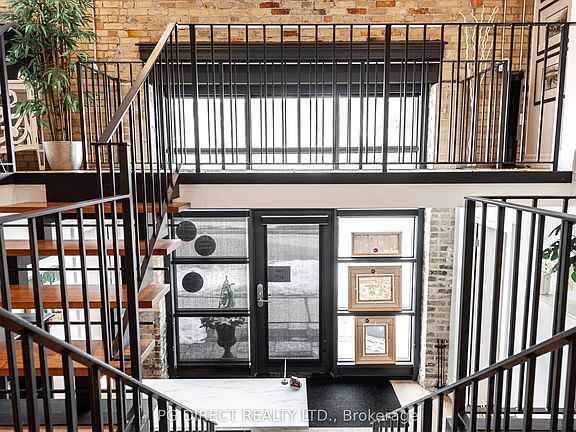 5th image of 245 Downie St #107